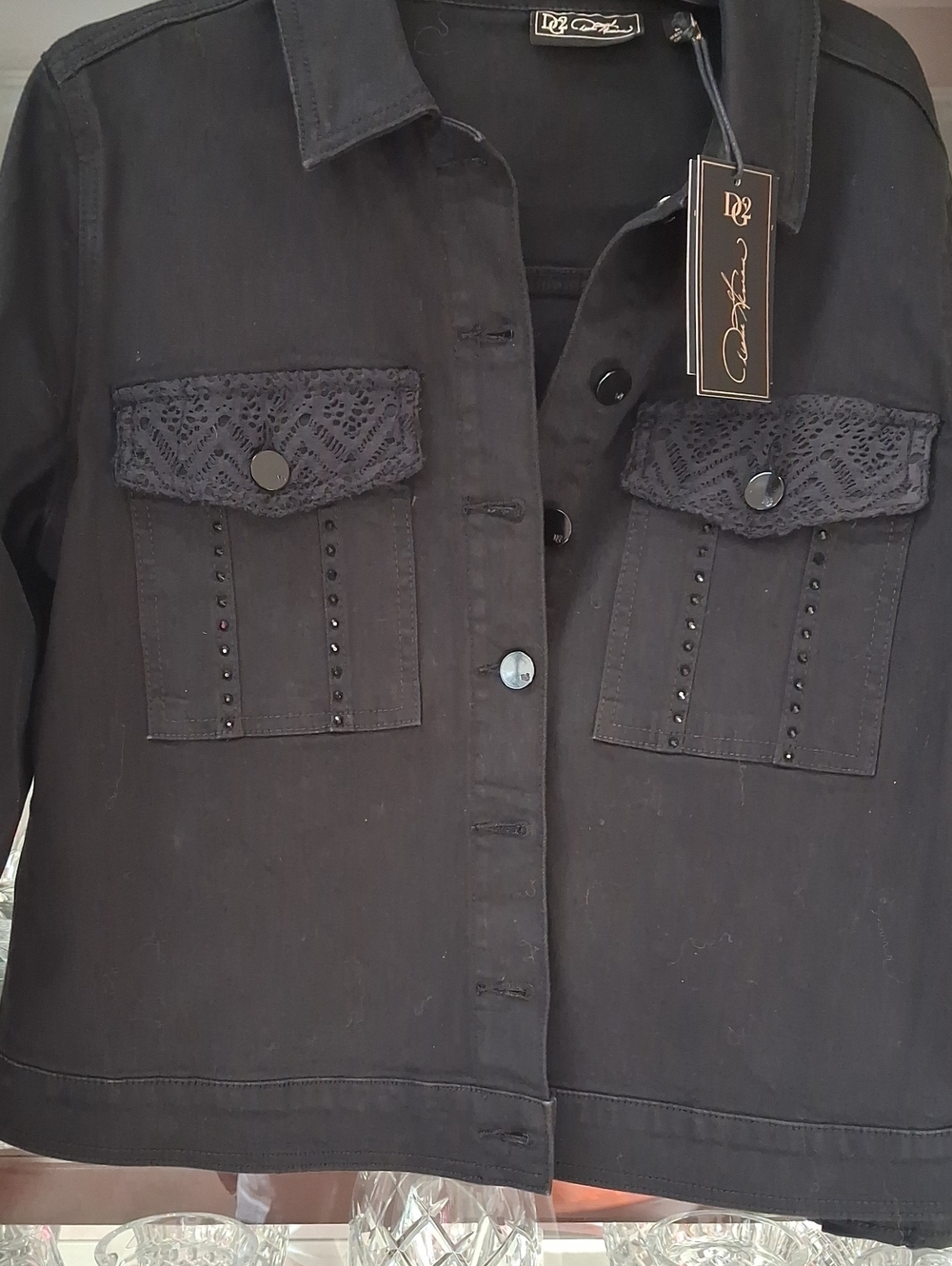 DG2 DIANE GILMAN Black Button-Front Denim Jacket with Decorative Pockets